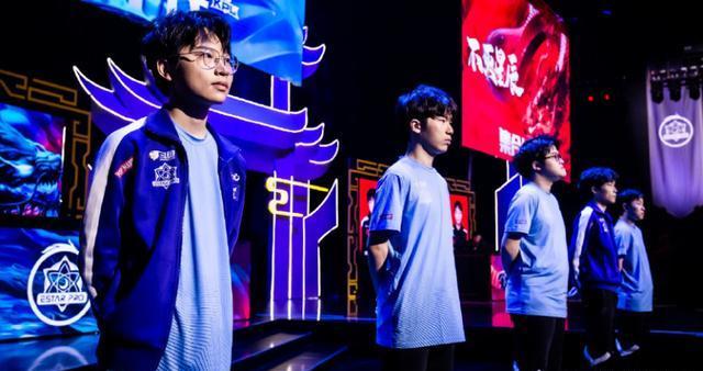 Xiaohu ：赛季初尝试了各种体系和阵容，现在摸索到了成果